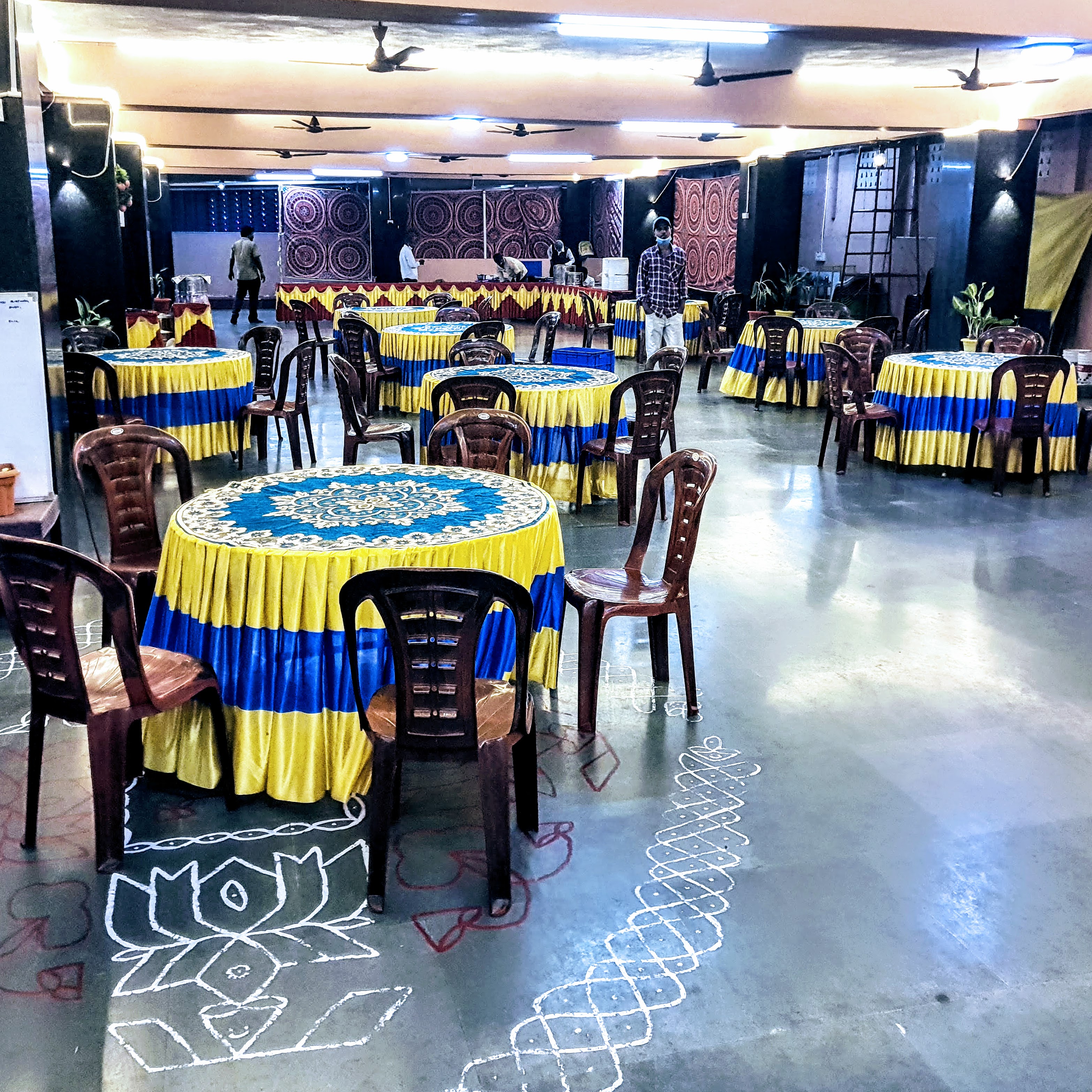 <img decoding= alt="BTS Conventions, Kalyanamandapam Road, RR Nagar, Vijayawada – Luxurious AC banquet hall with guesthouse for weddings, birthdays, engagements, retirement, and farewell functions"